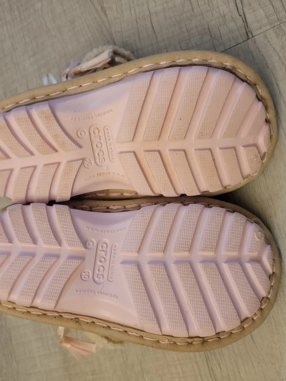 CROCS soft tan